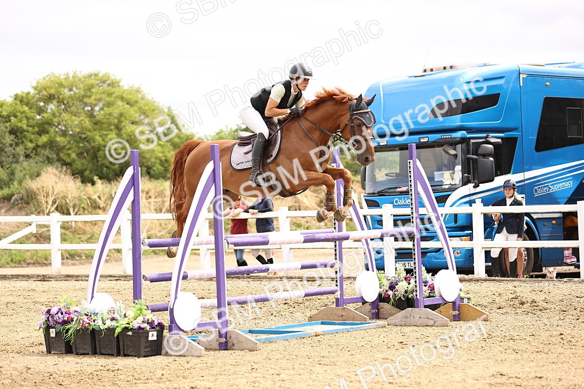 SBM_003378 - Class 21 - Senior Newcomers - 1.10m
