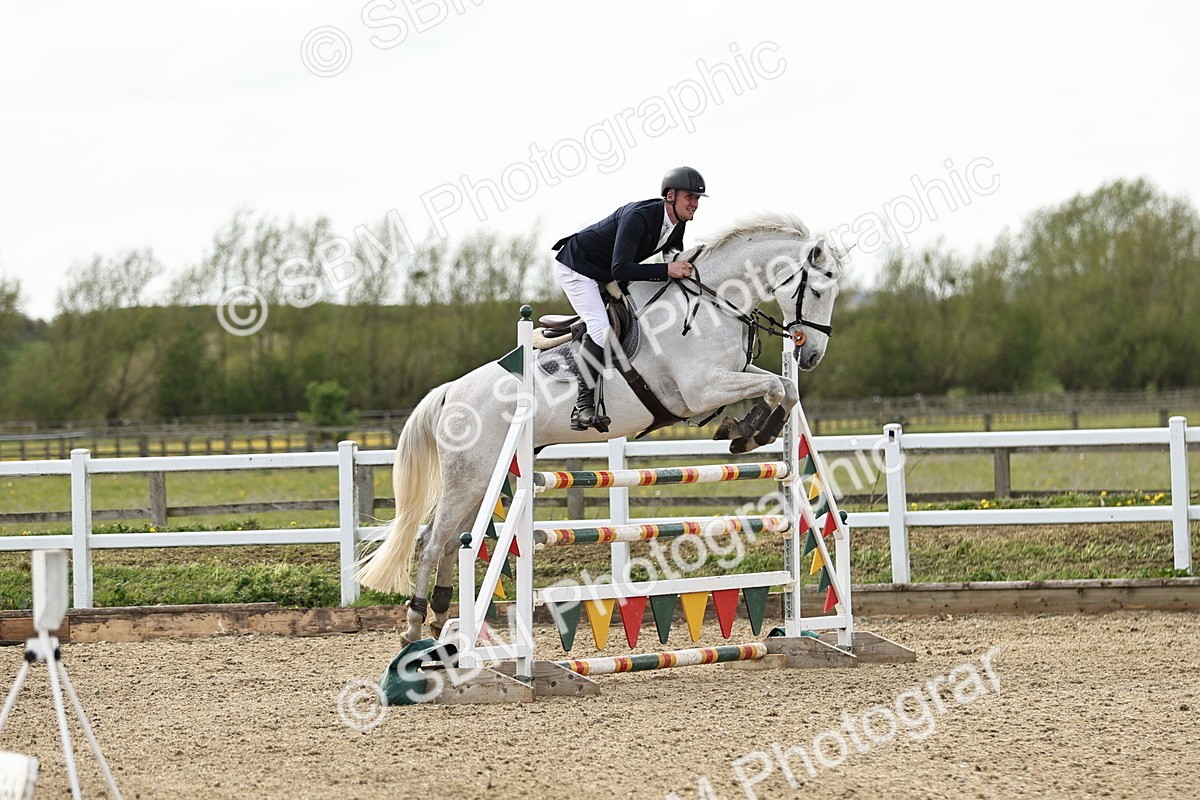 SBM_001464 - Class 5 -Senior Foxhunter - 1.20m