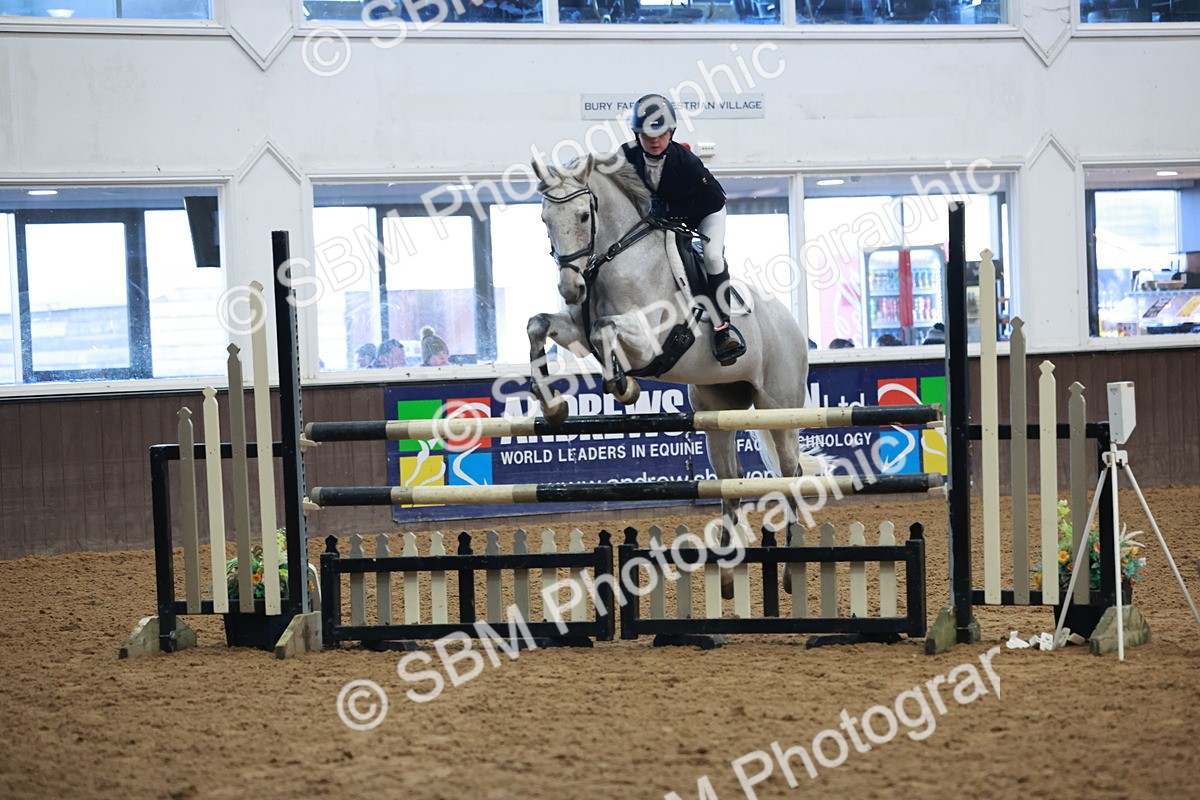 SBM_003444 - Class 11 - Senior Newcomers/ 1.10m Open