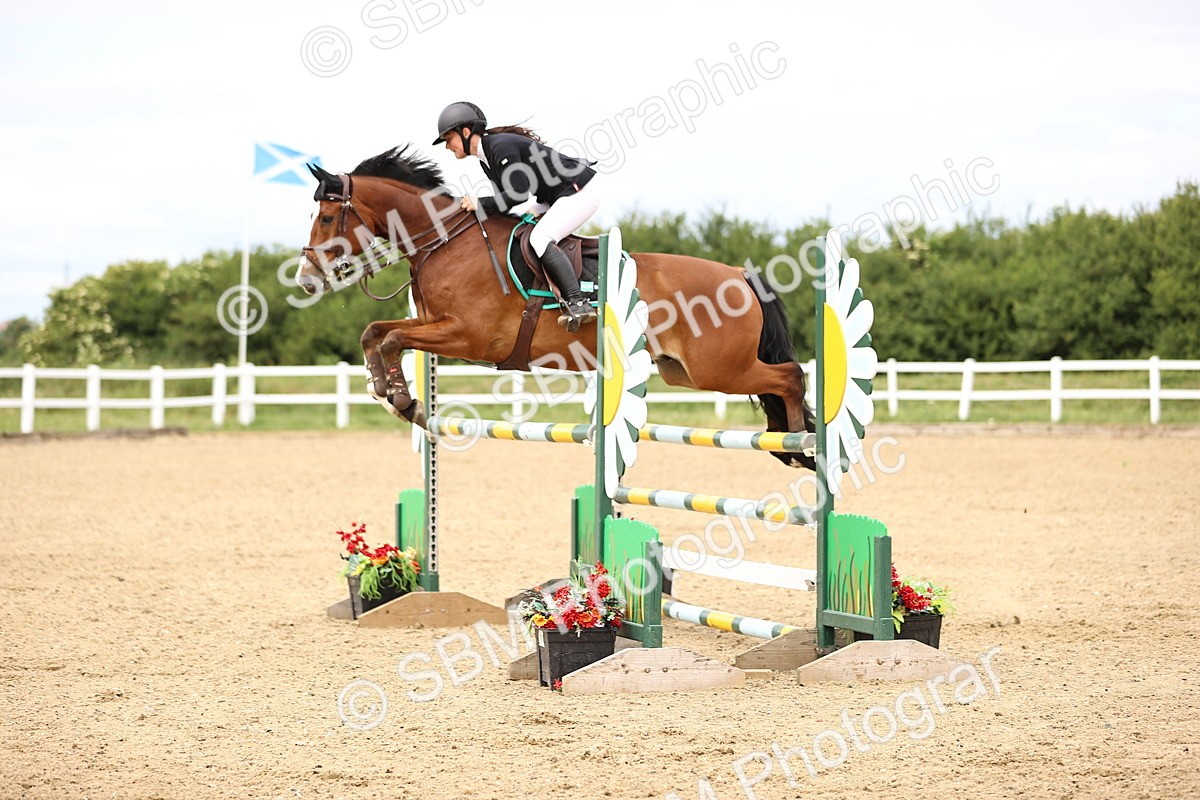 SBM_007797 - Class 19 - Senior Newcomers - 1.10m