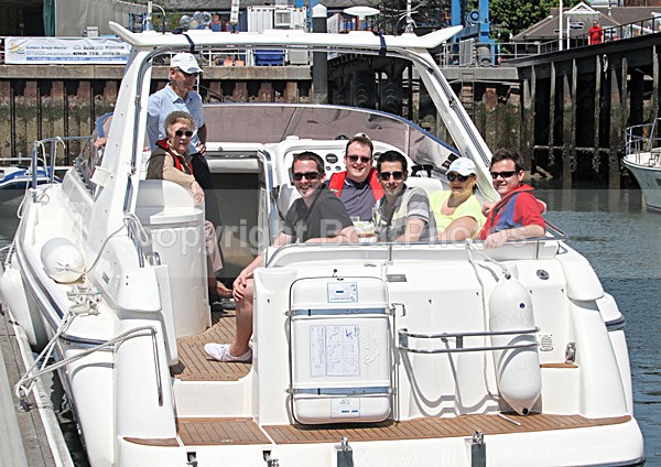 100522 SABER CHARTER IMG_1182 - ACE BOAT CHARTER - 22nd May 2010 - Saber Charter