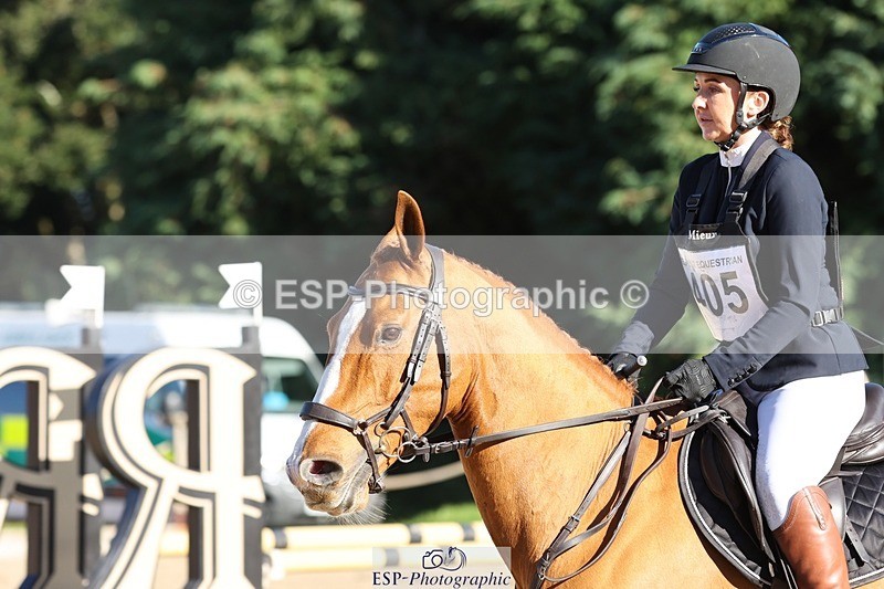 241027-113402-16856 - 405-Lucy.Strong-ON.PLANET.MARS