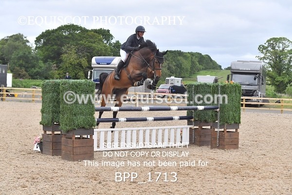 BPP_1713 - FRI CLASS 4 Senior Newcomers/ 1.10m Open