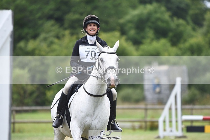 240630-144619-02313 - 701-Gillian_Moleworth-Annagh_Darcy