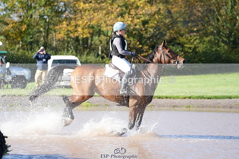 251024A-114930-08490 - B-101-Jemima.Stratton