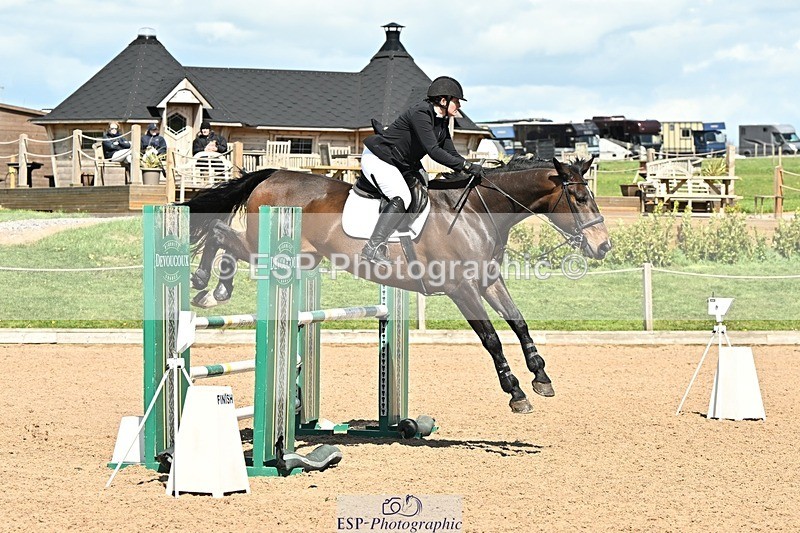 250416-134549-01239 - Cls 4 Newcomers and 1.10m