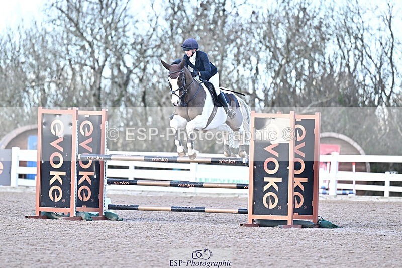 251203-131347-00648 - Cls 4 Newcomers and 1.10m Open