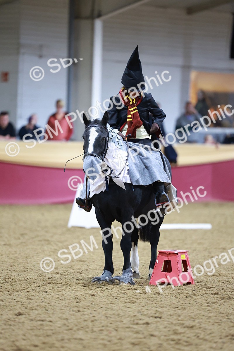 SBM_10239 - Class 62 - Strictly Fancy Dress-Age