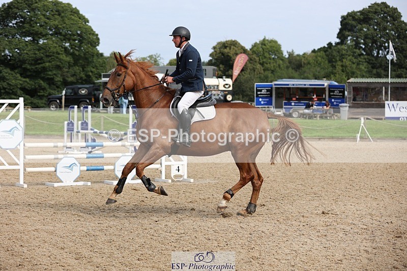 240817-095947-00488 - 02A Snr Brit Nov