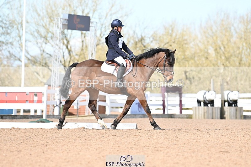 240324A-131759-03337 - Novice 28, 13.00 to 14.00