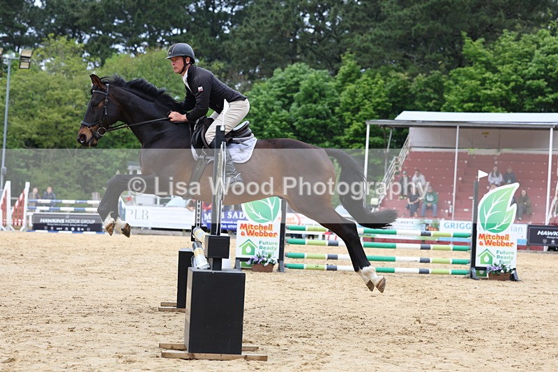 3E7A6026 - Class 4: Senior British Novice/90cm open