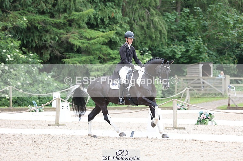 240524-171339-11252 - 377-HONEYBROOK_EXTRA_SPECIAL-Tom_Rowland