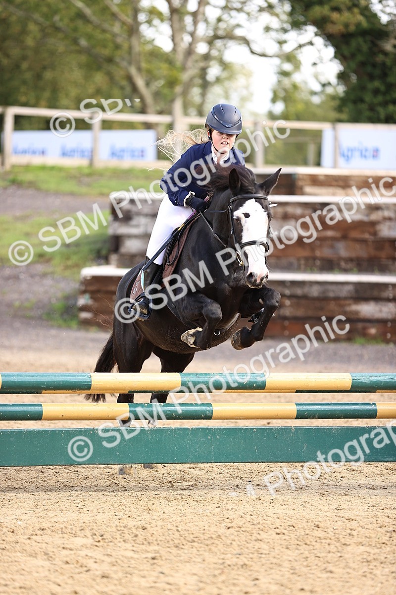 SBM_47959 - J9 - Junior Pony 70cm Championship