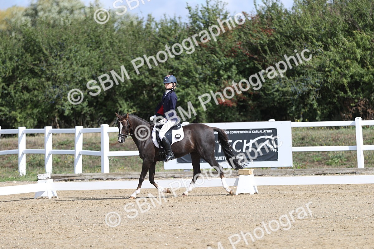 SBM_001305 - Class 2 - Intro 4 Champs - 10.56-11.44