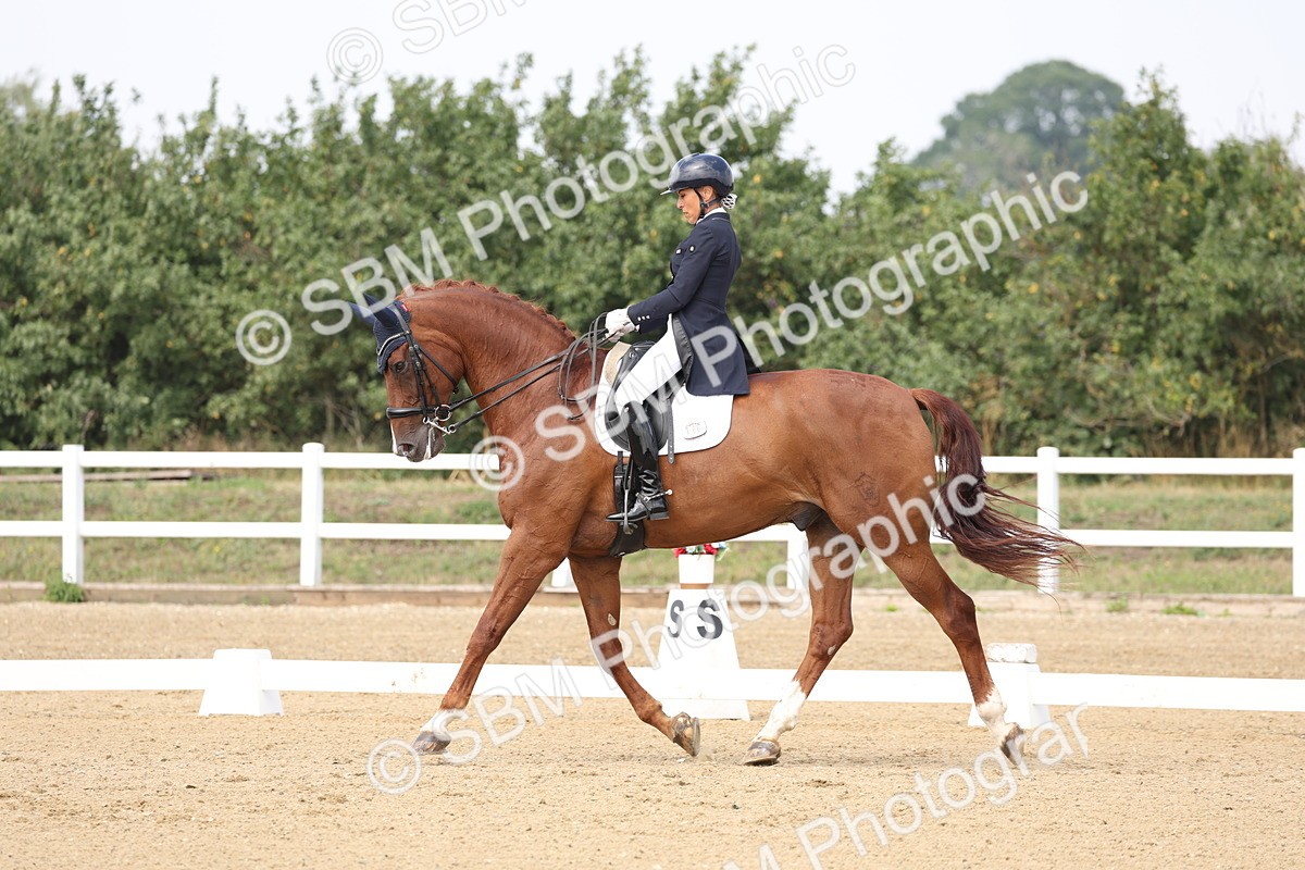 SBM_007239 - Class 9 - FEI INT I - 13.37-14.33