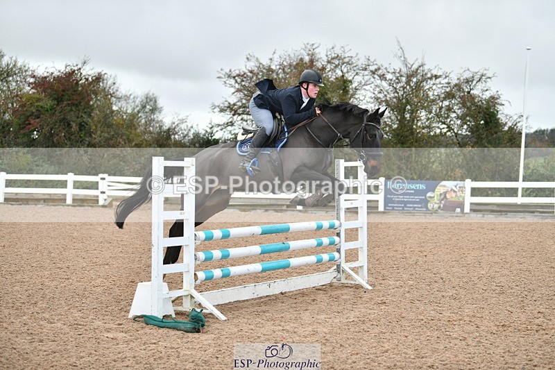 231110A-104720-00134 - Cls 2 British Novice & 90cm Open