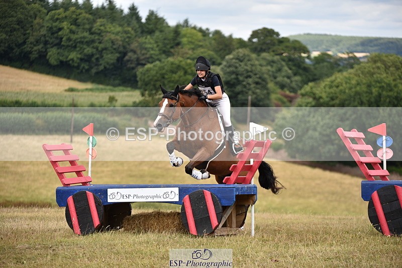 250802A-143412-05258 - F-254-Lucie.Bouchet-HALLOWEEN.NOUV