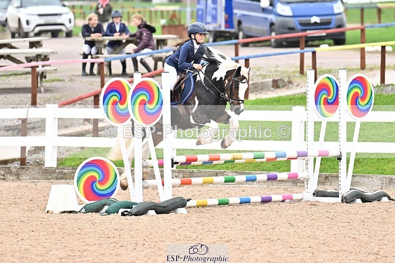 250920-105517-00303 - Cls 22+23 Club and Schools 70cm