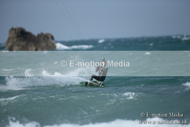KS 020413-44 - Kite Surfing