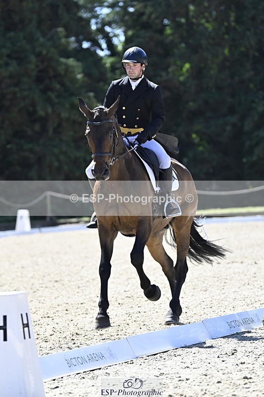 250522A-112104-03072 - B-317-Rupert.Batting-COOMBELAND.TALISMAN