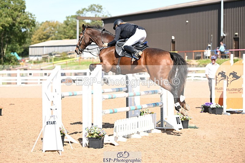 240914A-140753-07542 - Cls 24-S 1.05m Amateur Qualifier