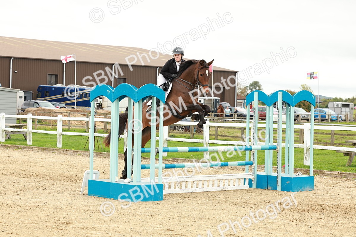 1I0A7086 - Class 2 - Senior British Novice