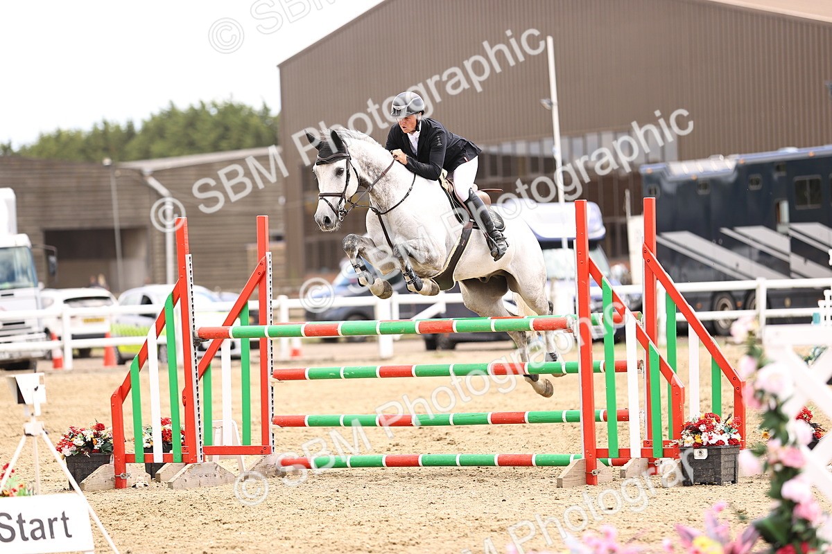 SBM_003808 - Class 22 - Senior Foxhunter 1.20m