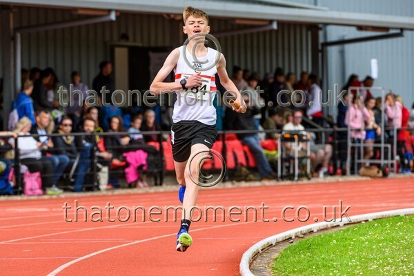 Relays25-925353 - Track Male Set Two