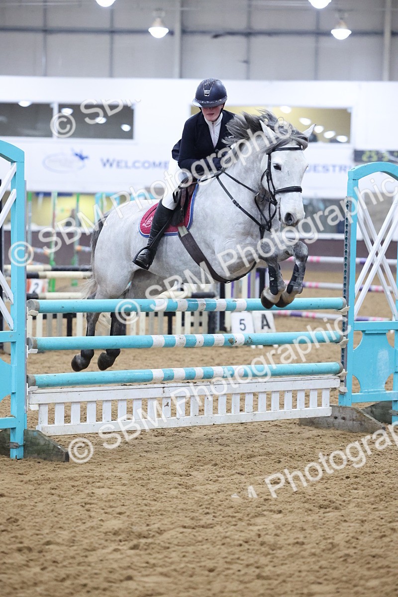 SBM_003441 - Class 11 - Blue Chip Pony Newcomers - 1.00m Open