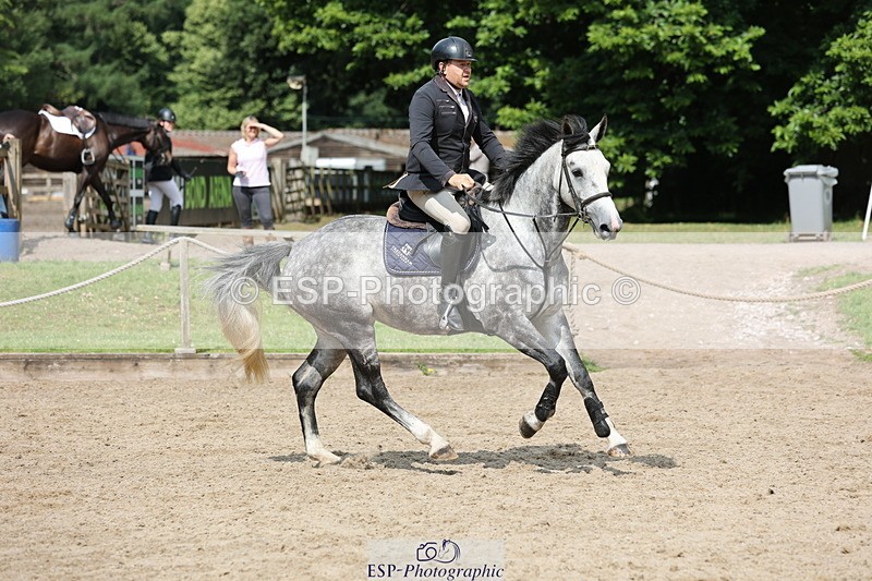 250614A-100837-05554 - Cls 26 British Novice and 90cm Open