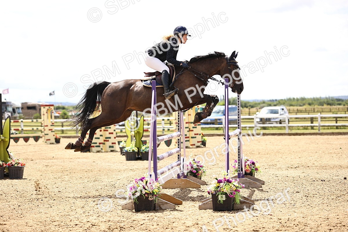 SBM_003546 - Class 22 - Senior Foxhunter 1.20m