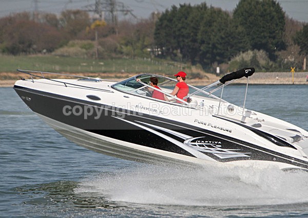 110410 PURE PLEASURE RINKER IMG_1752 - Speedboats