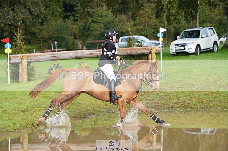 231021-094044-13331 - 606-GOLDEN.HEART.BREAKER-Emily.R.Vincent-SC+XC