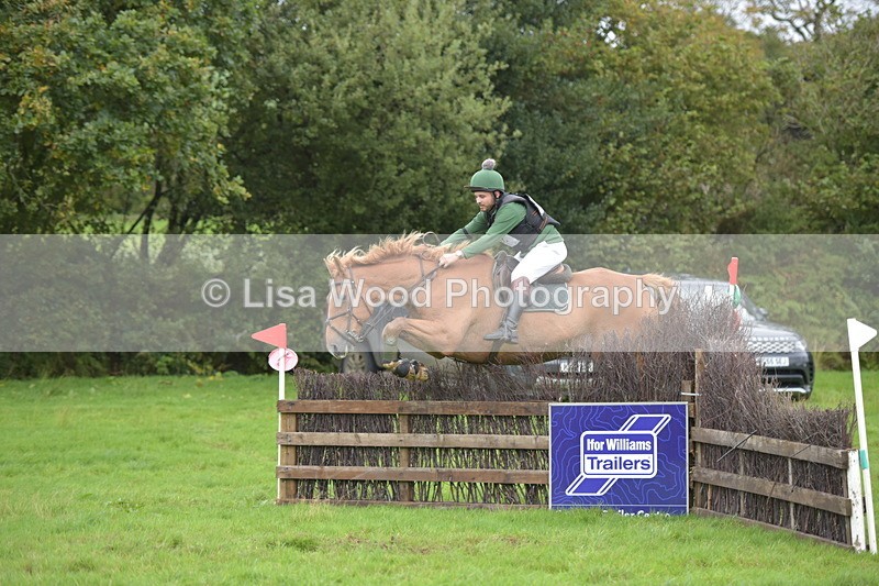 RAY_0702 - Class 6: 90cm +: Double of Brushes