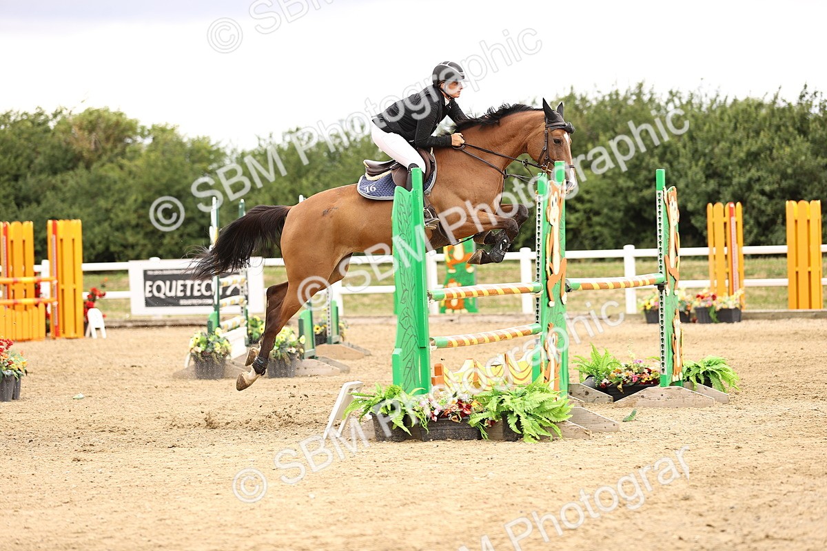 SBM_003232 - Class 21 - Senior Newcomers - 1.10m