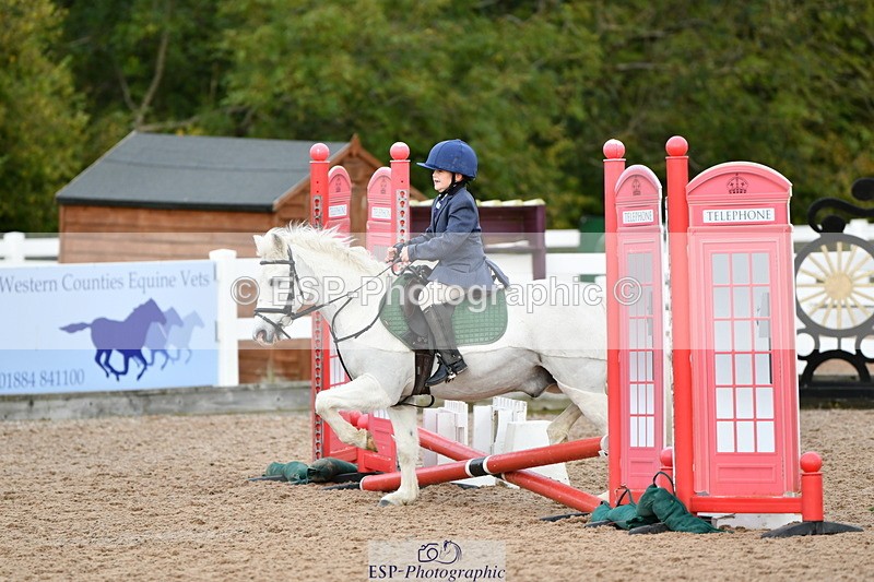 241013B-092335-00178 - Cls 1 Clear Round