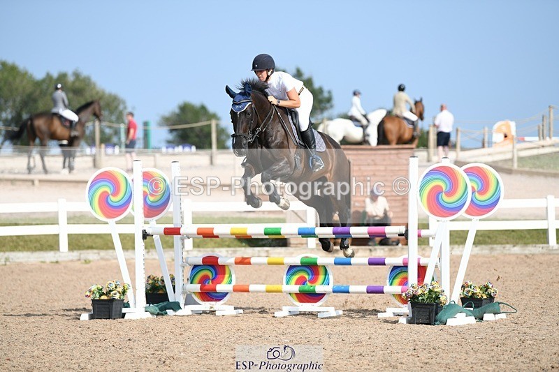 250725-170033-04063 - Cls 10 1.05m Amateur Quali