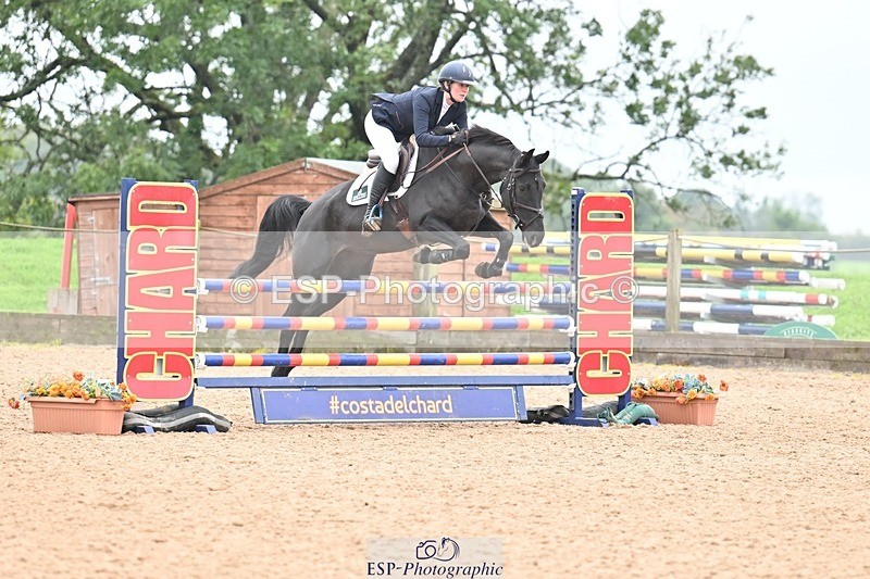 251003-113627-00501 - Cls 2 Newcomers and 1.10m