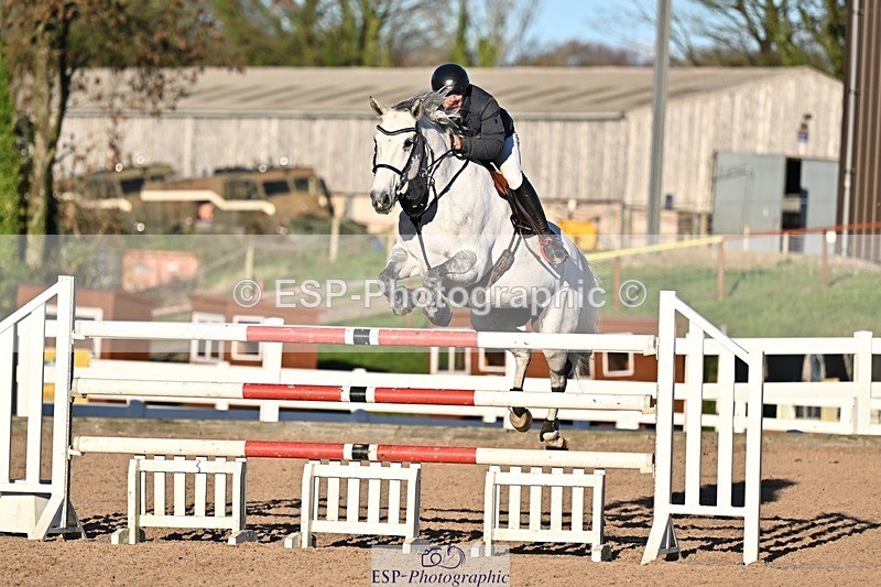 251119-144801-00574 - Cls 6 National 1.30m and 1.40m