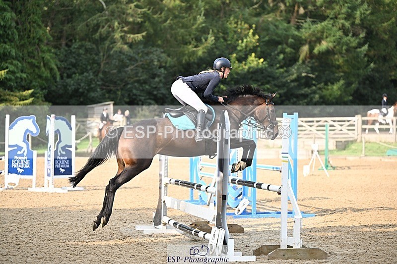 240818-091908-03365 - Cls 8A Snr British Novice