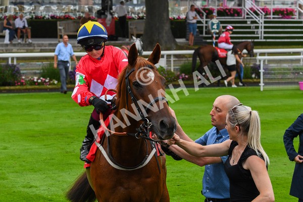 100923-Pony Race 2-0161 - Pony Race 2 12.45 The Dragon (TV and Film) Studios Pony Race 148cm & Under