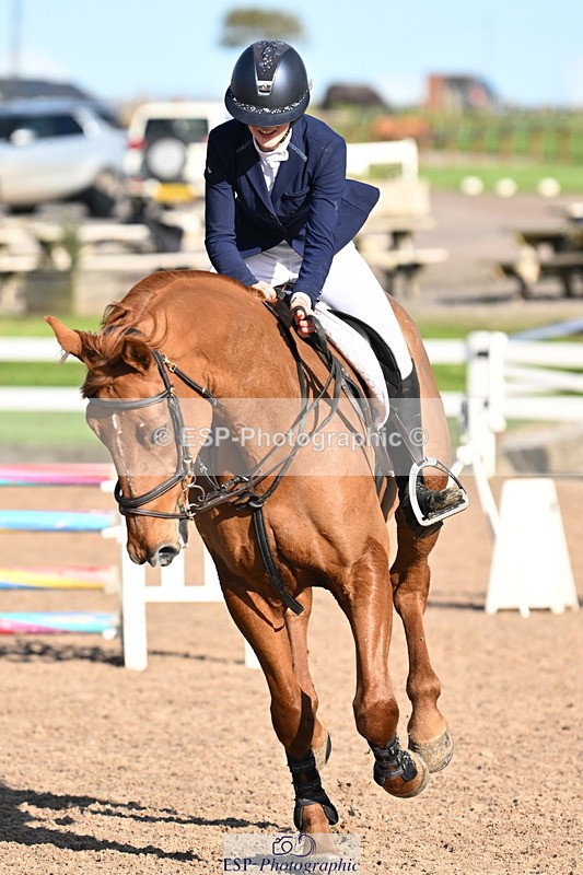 241026A-143814-01382 - SAT Cls 16-18 Children on Horses