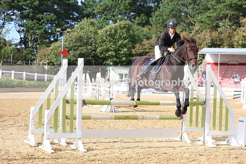 3E7A0589 - Class 13: Senior Newcomers/1.10m open