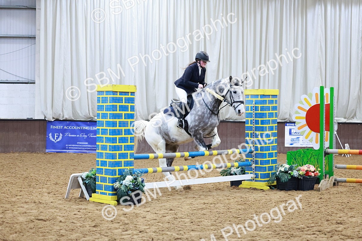 SBM_002473 - Class 8 - Clear Round