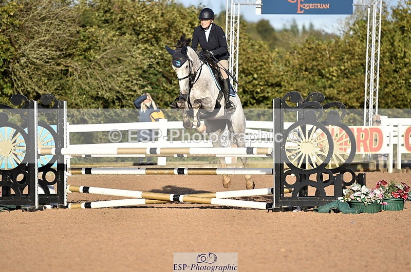 231015A-092636-06708 - Cls 22 British Novice & 90cm Open