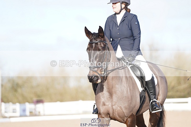 241214-124156-00488 - 140-Samantha.Henderson-Rich.Tricks.Otis