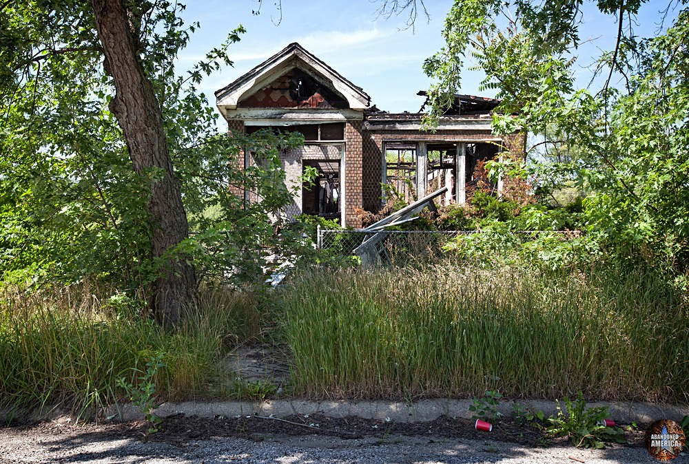 Gary, Indiana | Shrouded in Leaves - Gary, Indiana