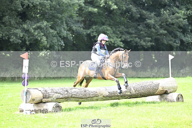 240804-151559-18169 - 601-Tichy_Sanders-UBERTON_VAN_HET_DALHOF