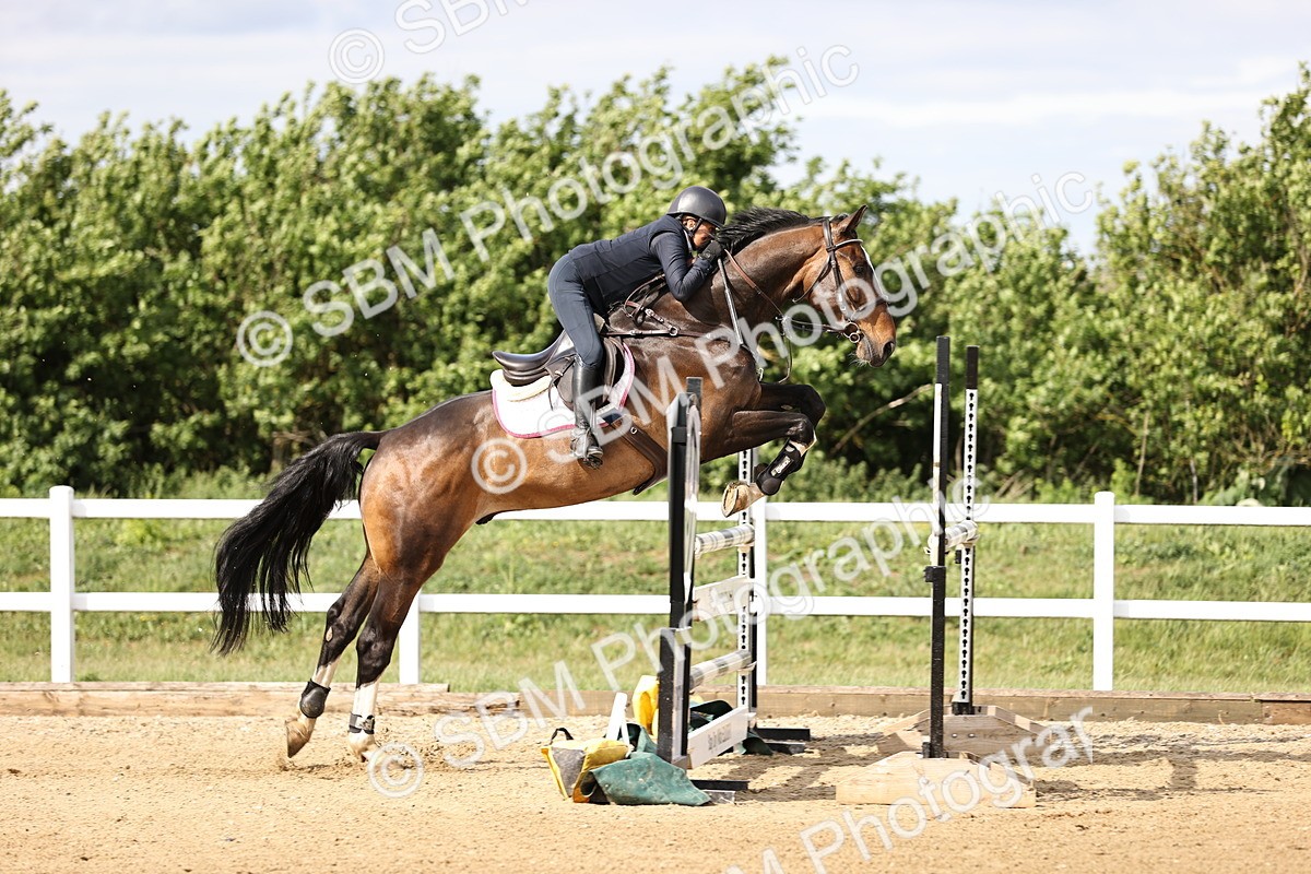 SBM_003617 - Class 13 - Senior Foxhunter - 1.20m