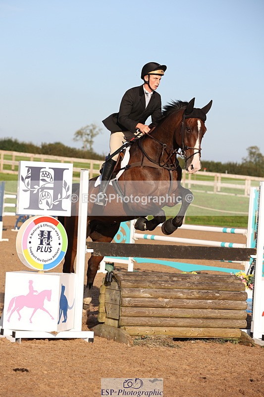 230915A-173649-03334 - Cls 7 Snr 1.20m Derby